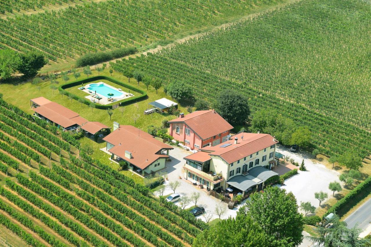Alloggio per agriturismo Lizzarola Peschiera del Garda